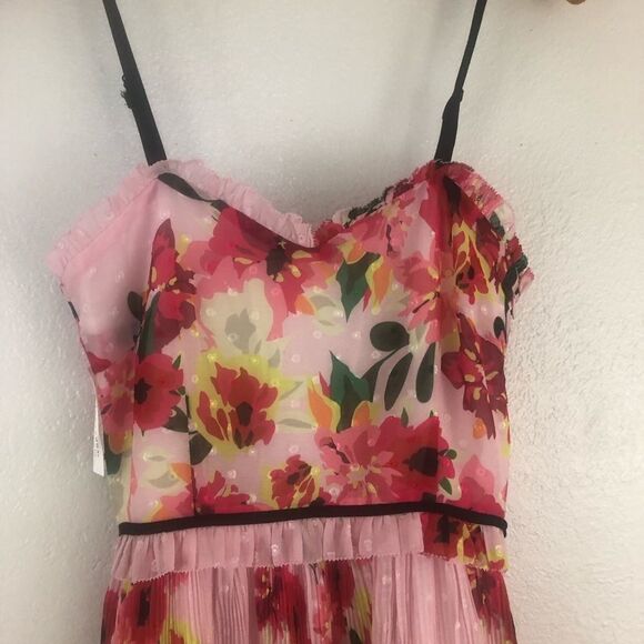 Foxiedox spaghetti strap floral pleaded belted pink dress size S - Picture 3 of 9